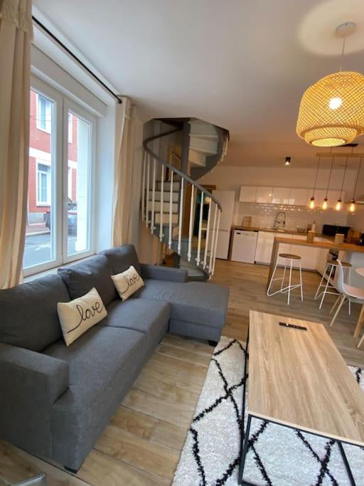 Charmante Maison Dans Le Vieux 두에 외부 사진